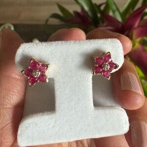Elegant Pink Flower Stud Earrings